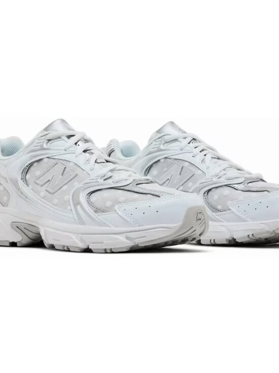 New Balance Shoes - New Balance 530 W7.5/M6 Polka Dot